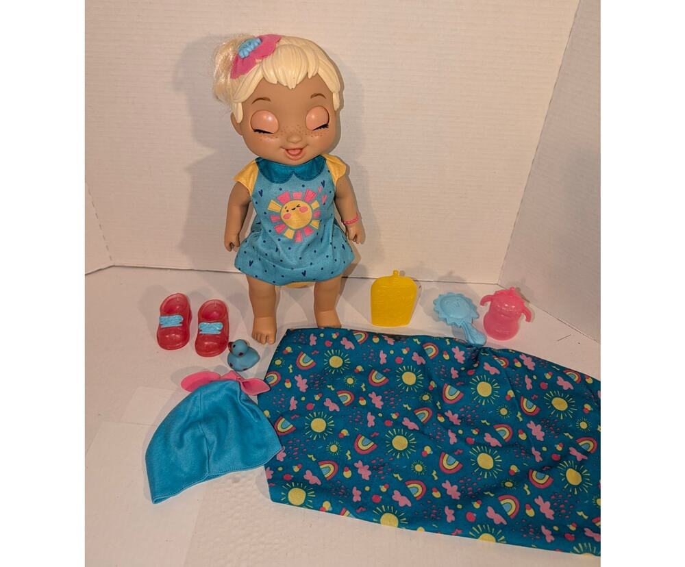 Baby Alive Grows Up Happy Hope Doll 2019 Accessories Works Swaddle Blanket